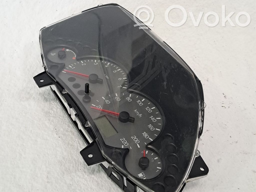 Ford Focus Speedometer (instrument cluster) 