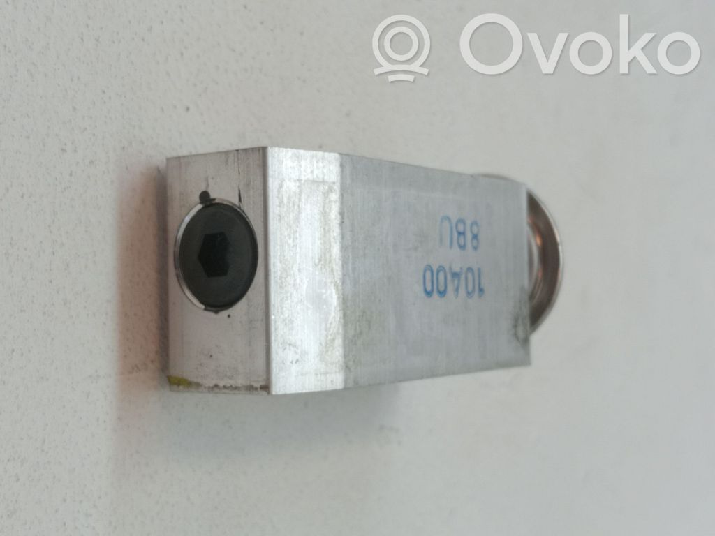 Nissan Qashqai Cuplaj/manșon flexibil A/C 
