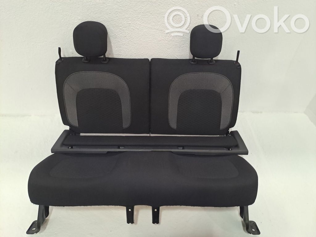 Asiento trasero   A4539202101