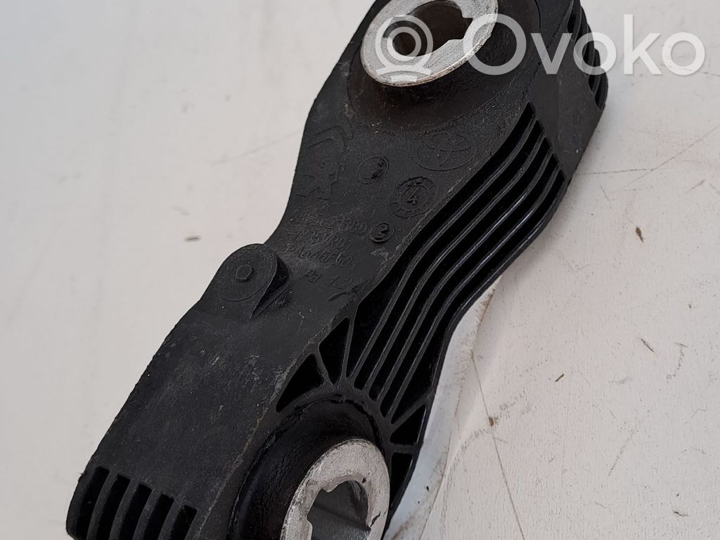Soporte de montaje del motor   9805621380
