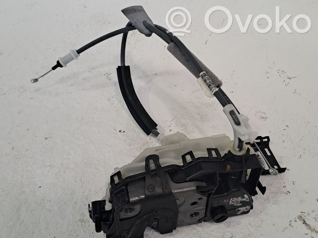 Serrure de porte arrière   9844453780