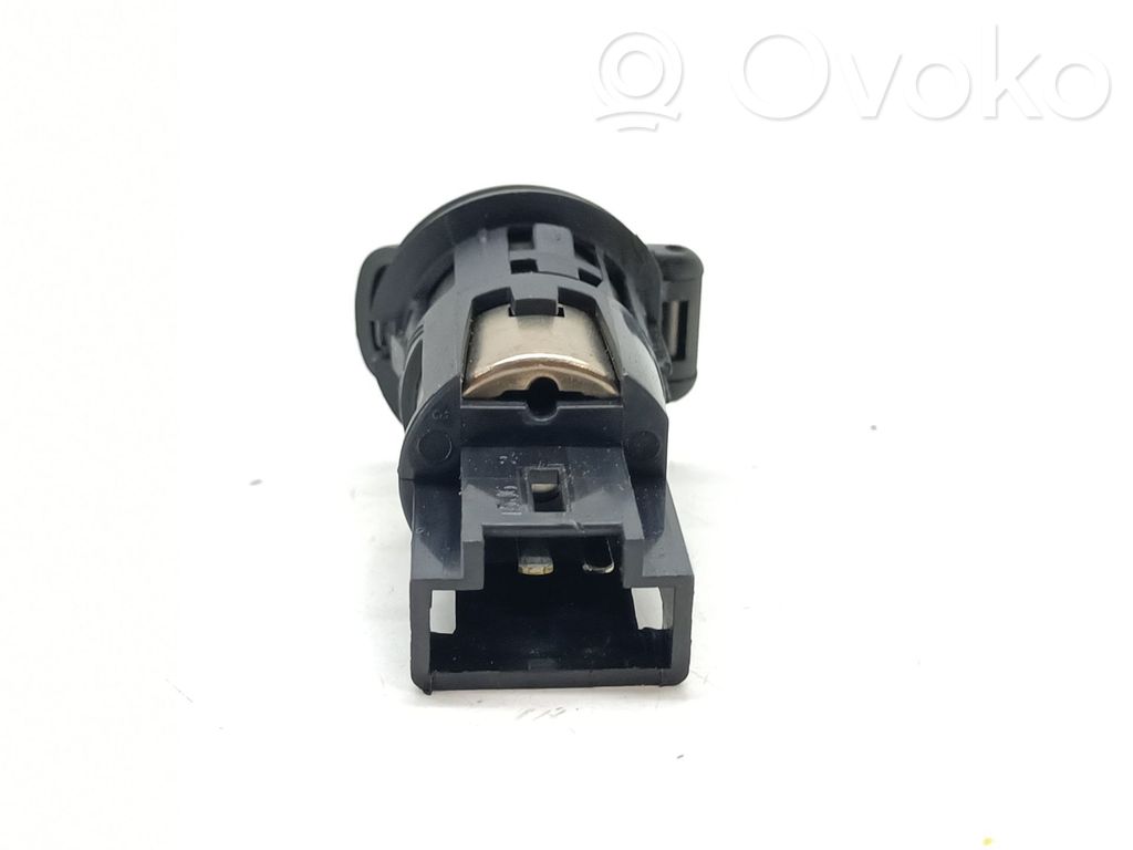 Module de fusibles   98018508ZD,966610537700,980185087700