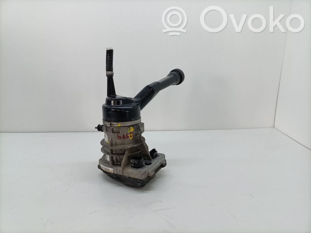 Ohjaustehostimen pumppu   9684040180