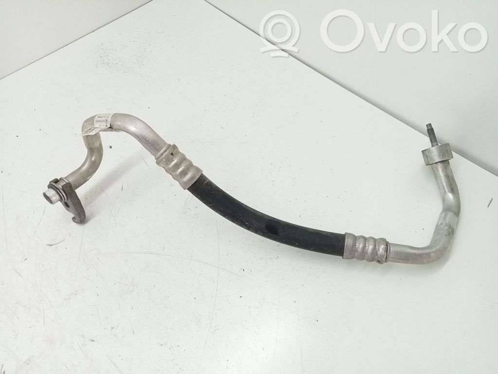 Ford Fiesta Manguito/racor flexible para A/C 