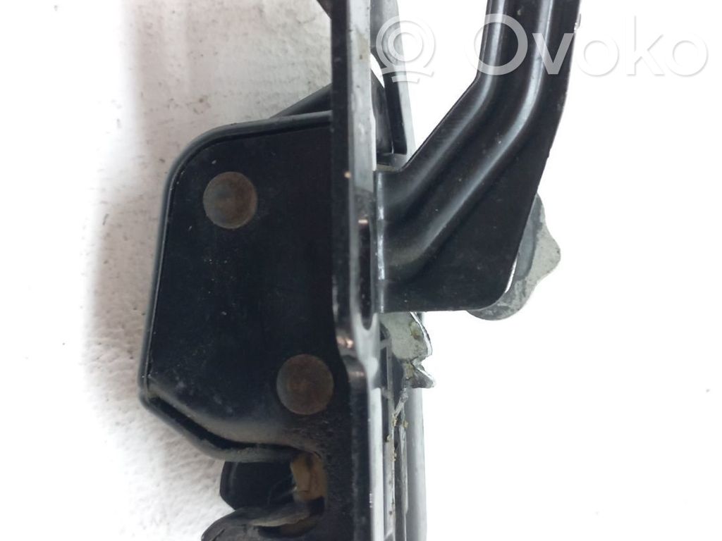 Tailgate lock latch   9822424980