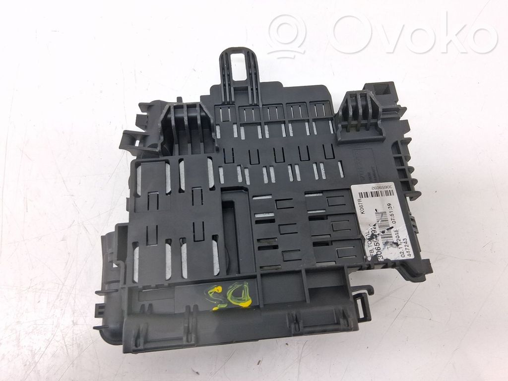 Modul siguranțe   30659092