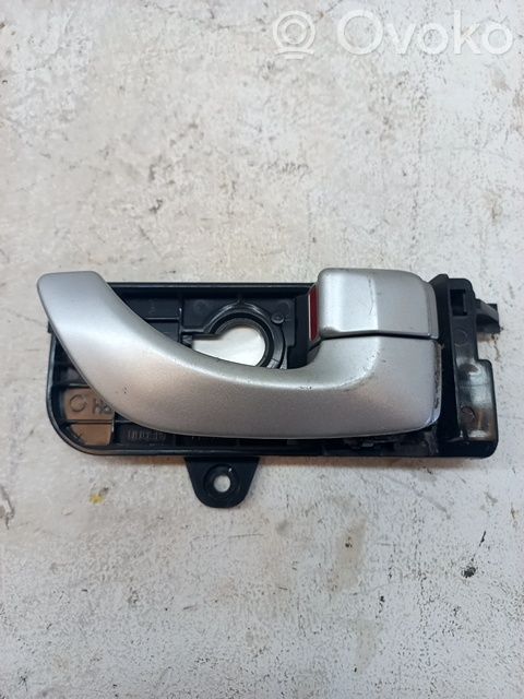 Manecilla interna de puerta corredera   826203K020XZ