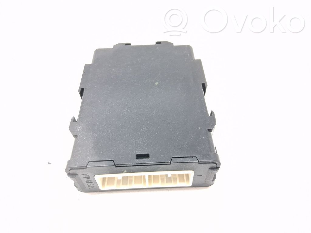Toyota Auris 150 Module de contrôle carrosserie centrale