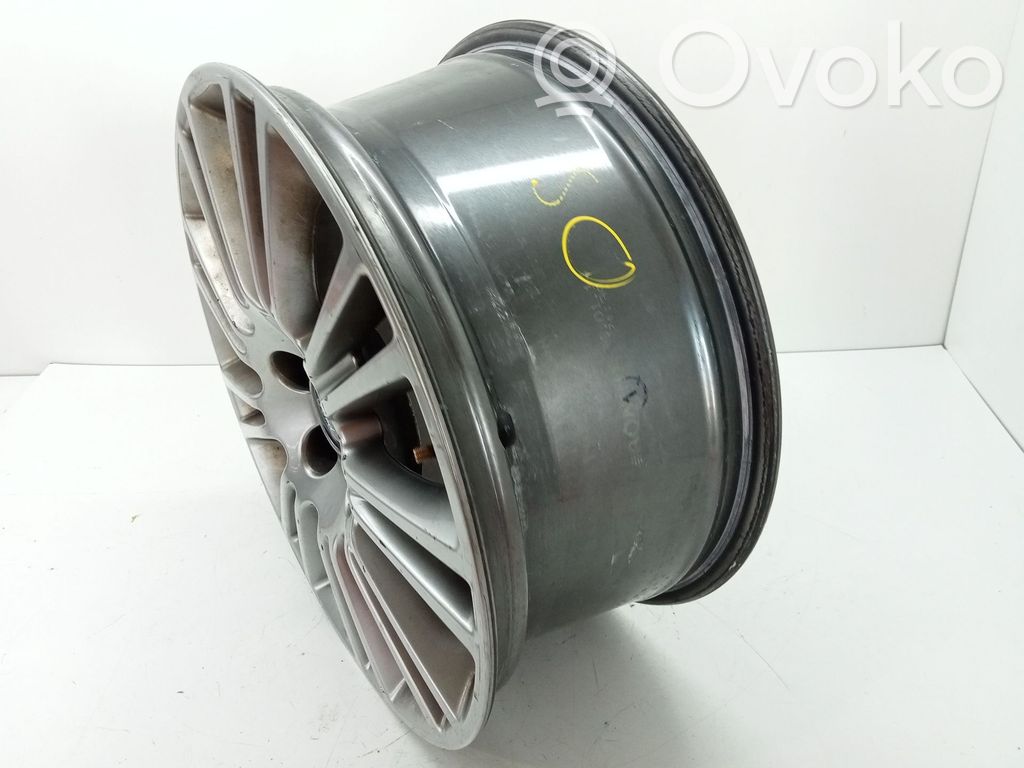 Ford Kuga II R24-kevytmetallivanne 