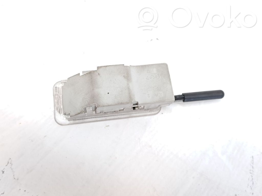 Panel oświetlenia wnętrza kabiny   6362N7