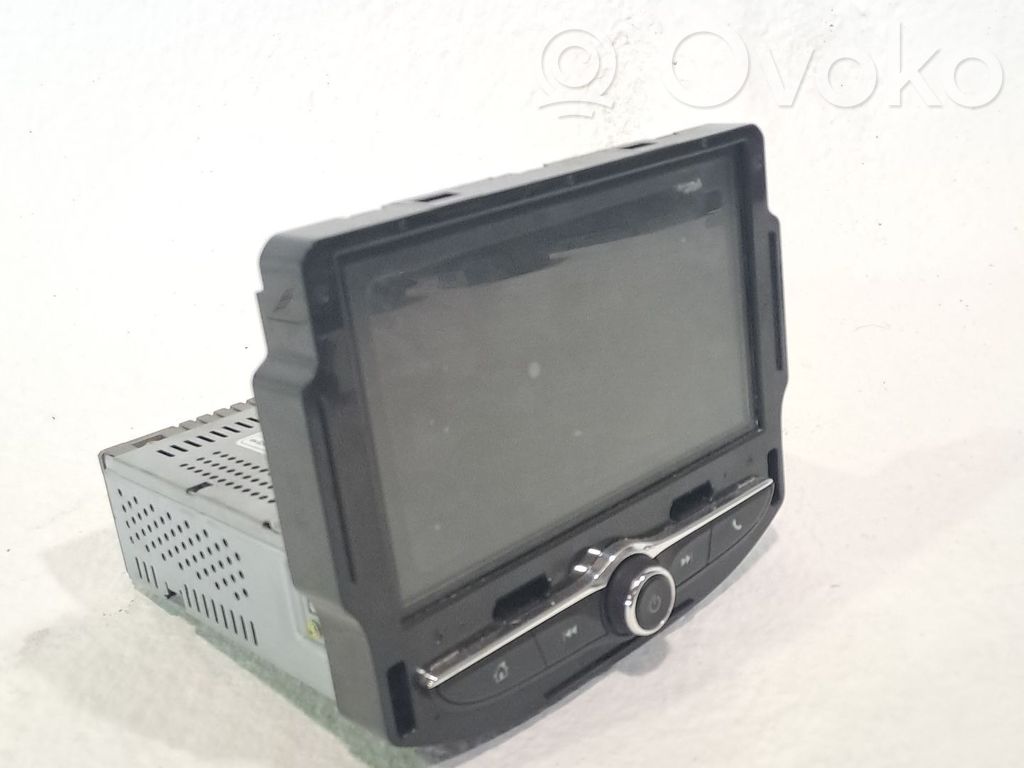 Panel / Radioodtwarzacz CD/DVD/GPS   42645298