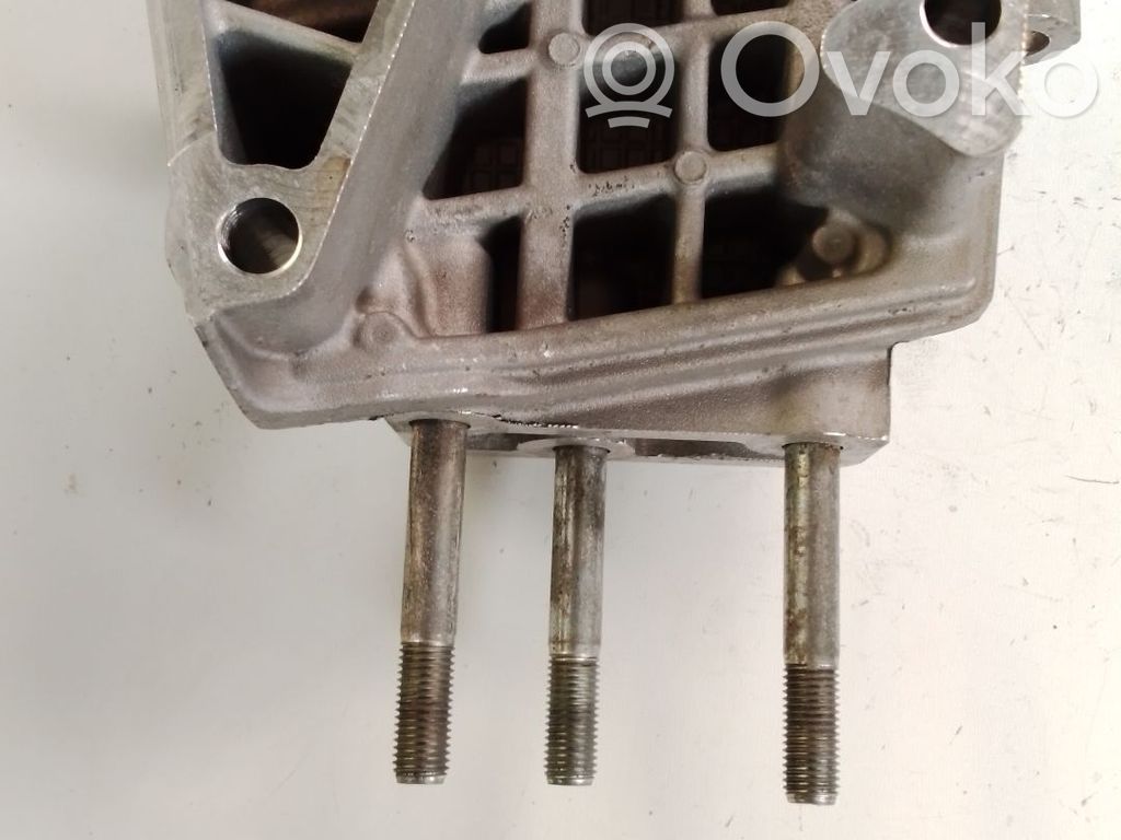 Ford Ka Engine mount bracket 