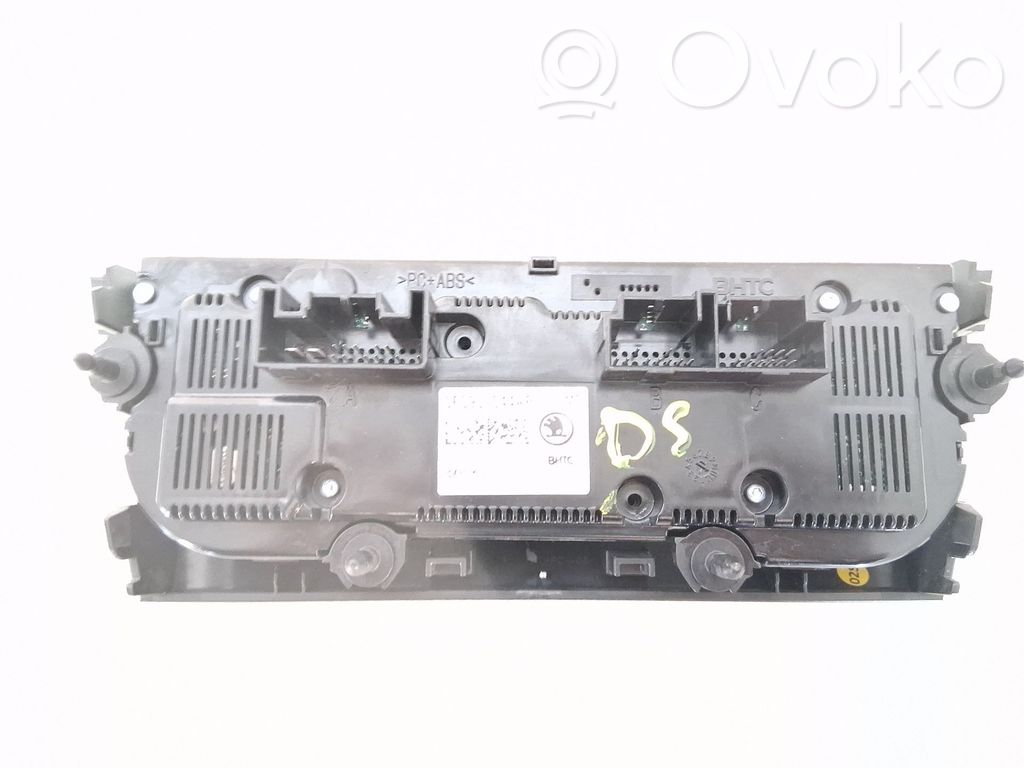 Skoda Octavia Mk3 (5E) Panel klimatyzacji 