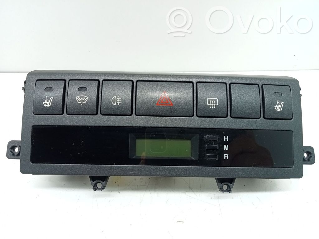 Botón interruptor de luz de peligro   945003E500