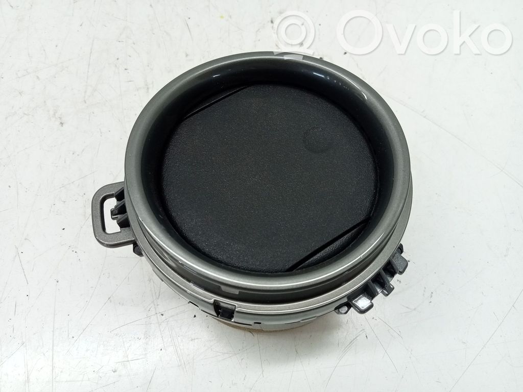 Toyota Yaris Luftausströmer Lüftungsdüse Luftdüse frontscheibe