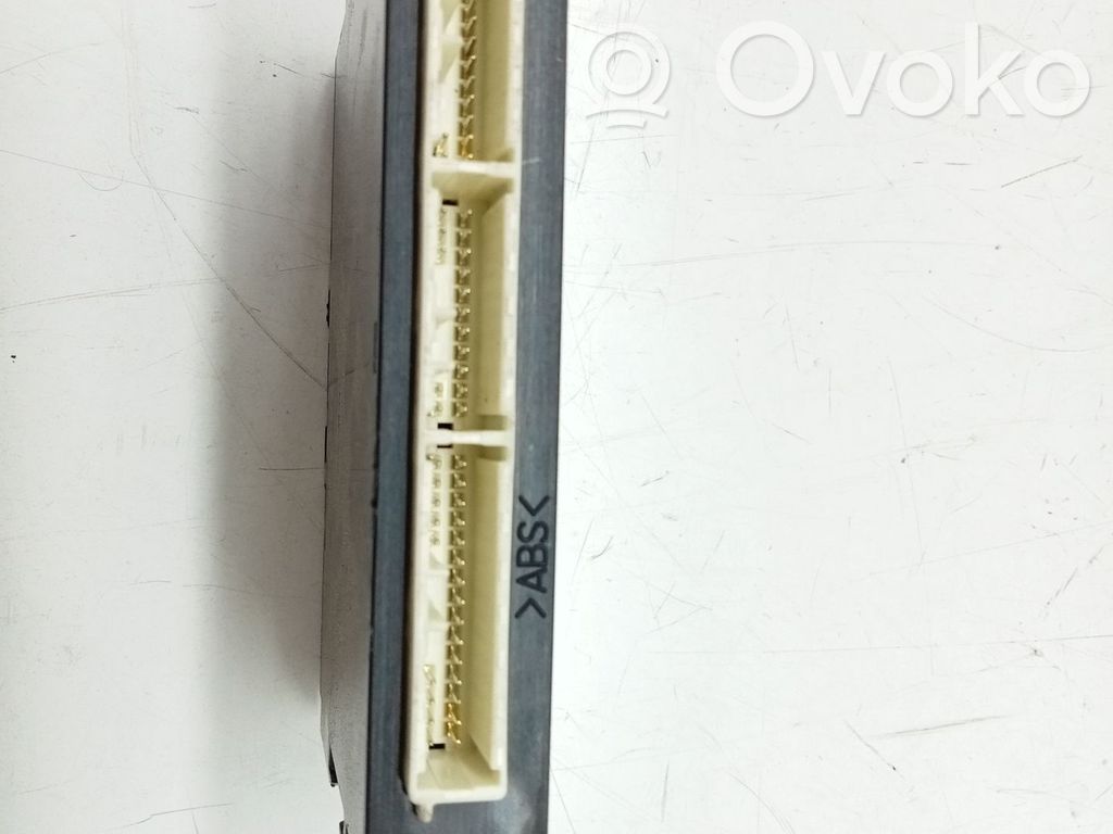 Toyota Yaris Modulo di controllo del corpo centrale 