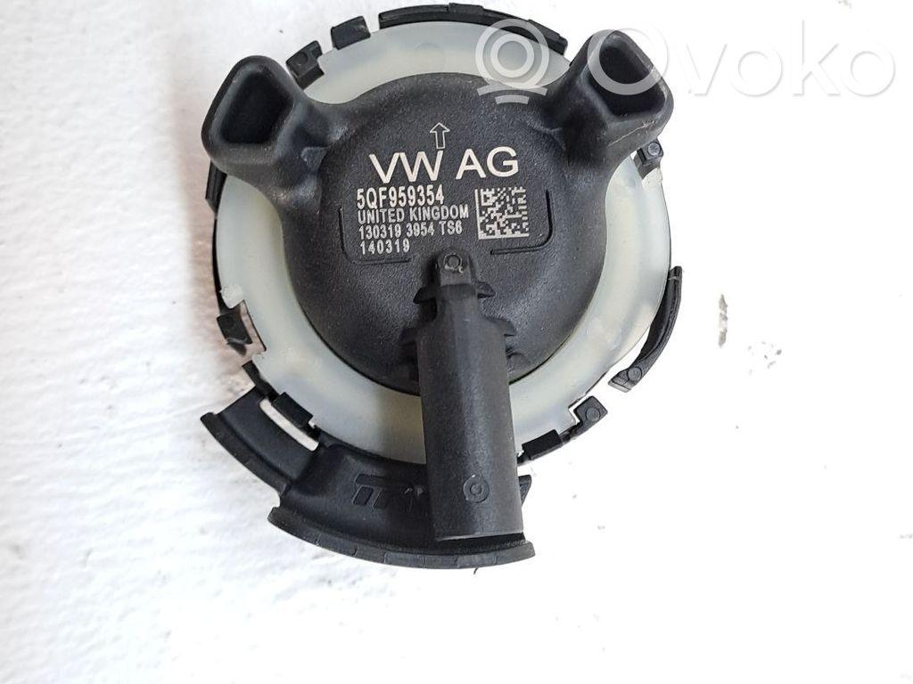 Sensore   5QF959354