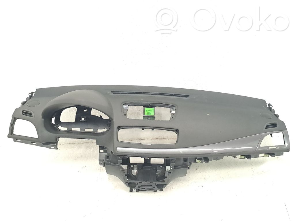 Renault Megane III Panelė 