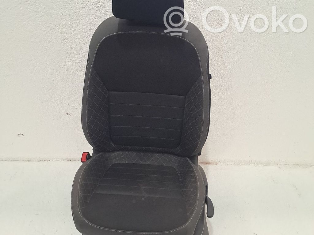Skoda Fabia Mk3 (NJ) Fotel przedni kierowcy 