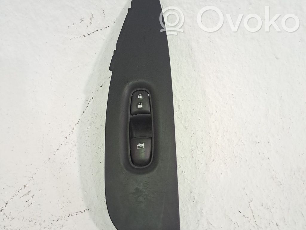 Comutator comandă geamuri electrice   809604EH0A,25411HV02A