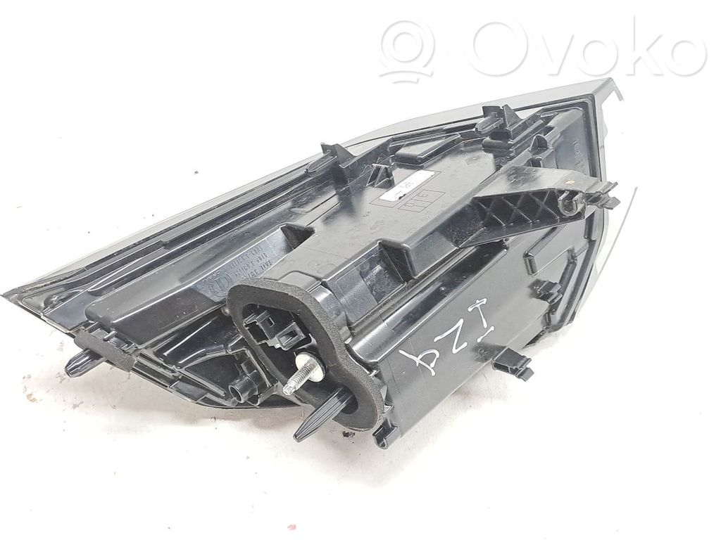 Peugeot 2008 I Lampada fanale posteriore 