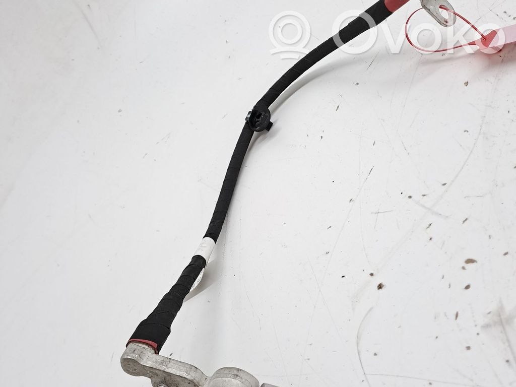 Aiways U5 Cableado positivo 