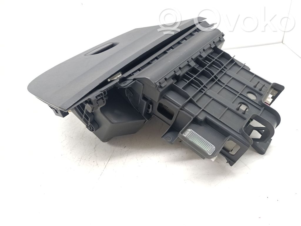 Handschuhfach   6P1857095G82V