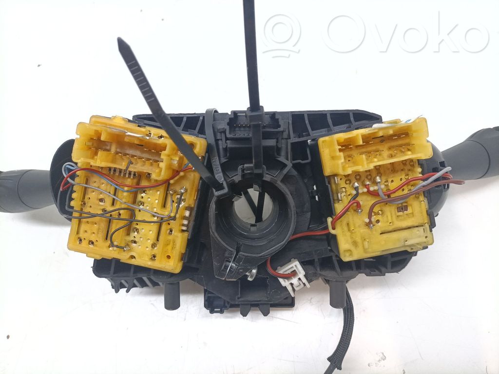 Renault Captur Innesco anello di contatto dell’airbag (anello SRS)