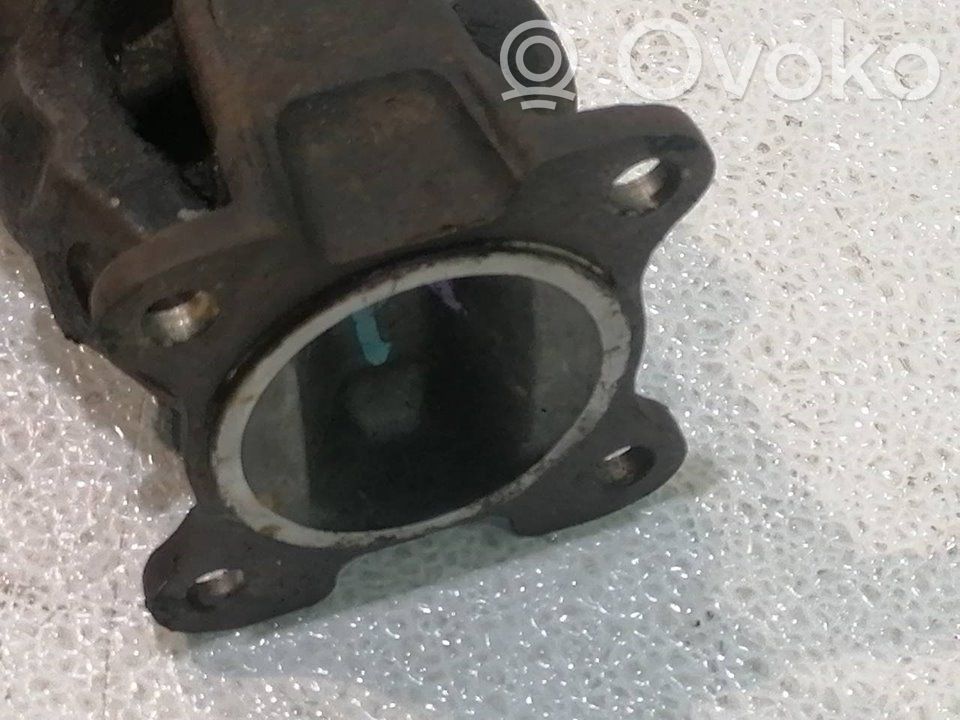 Vidējais kardāns   8979462180