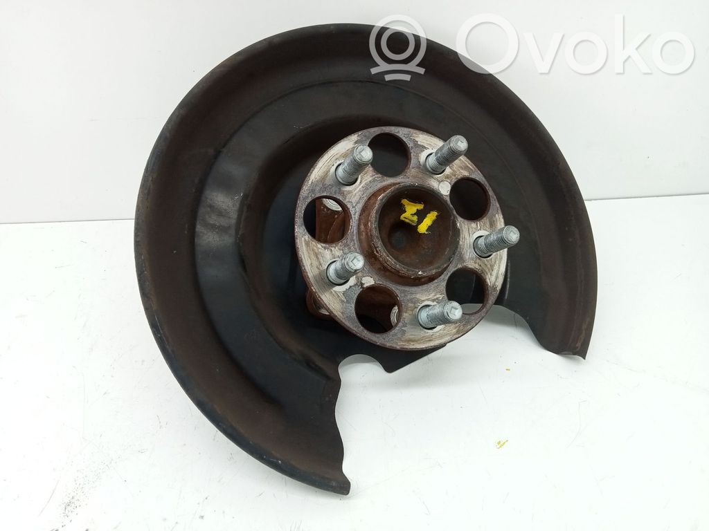 Toyota Prius (NHW20) Fuso a snodo con mozzo ruota posteriore 