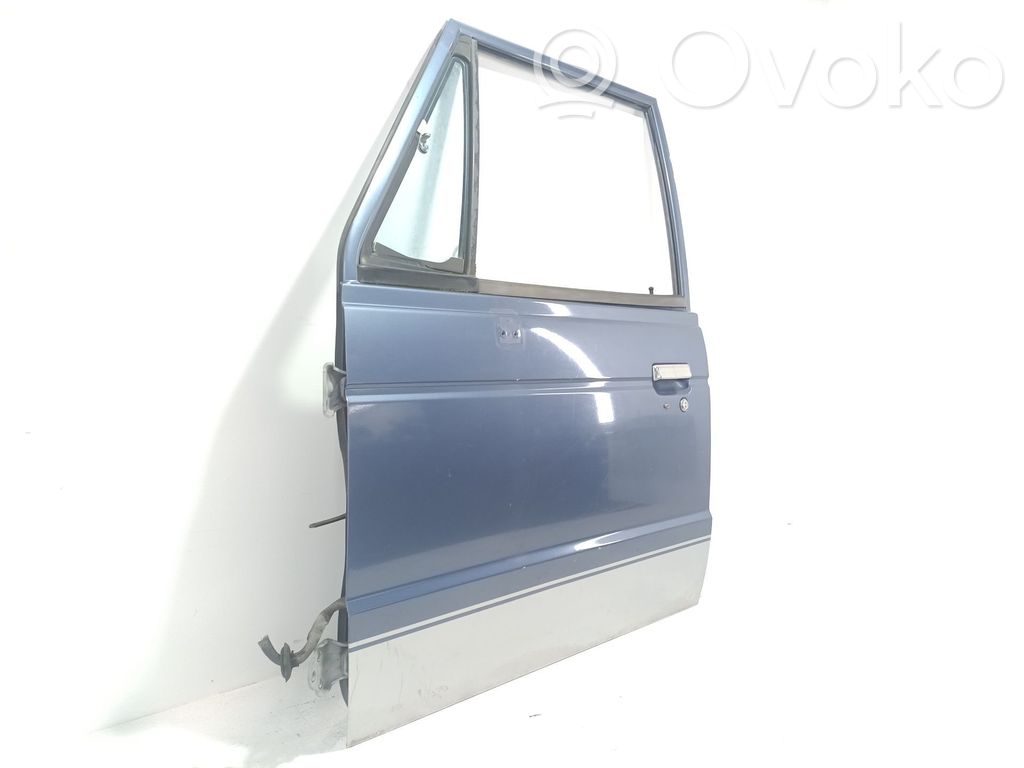 Mitsubishi Montero Puerta delantera 