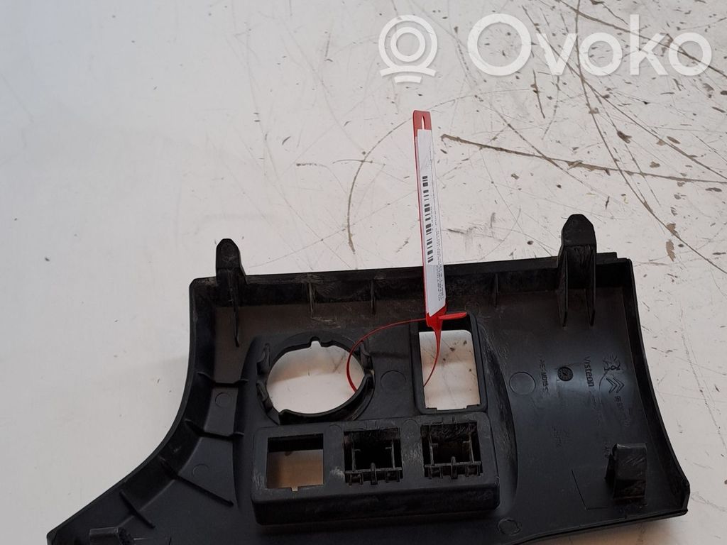 Citroen Berlingo Inna część podwozia 