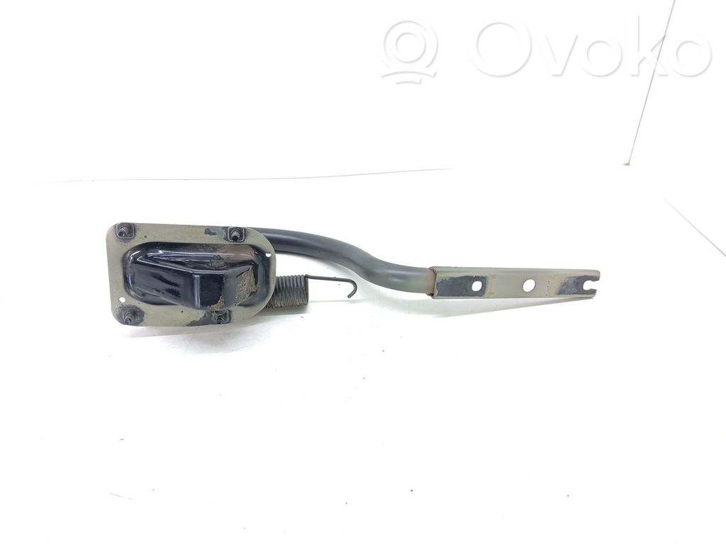 BMW 5 E60 E61 Cerniera inferiore della portiera anteriore