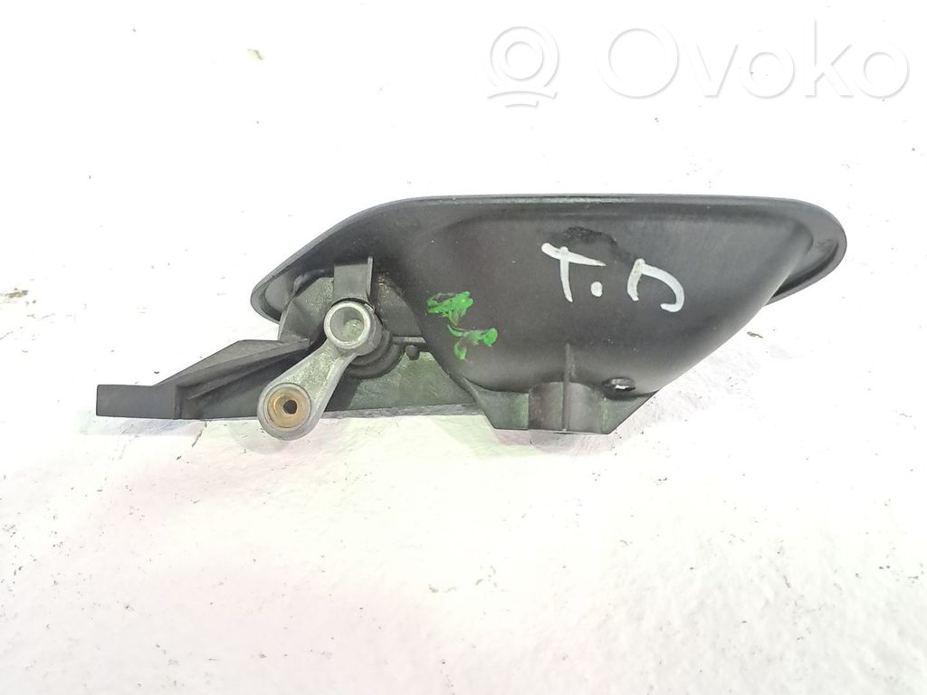 Manecilla interna puerta trasera   51218226050,8226050