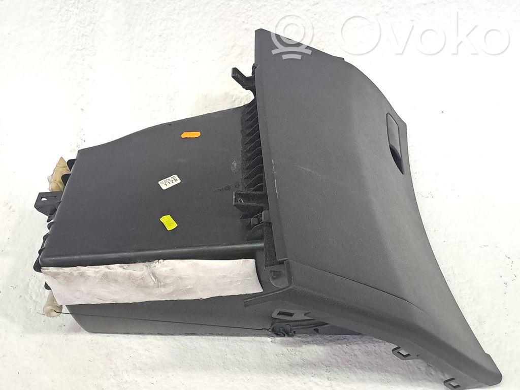 Honda Civic Schowek deski rozdzielczej 