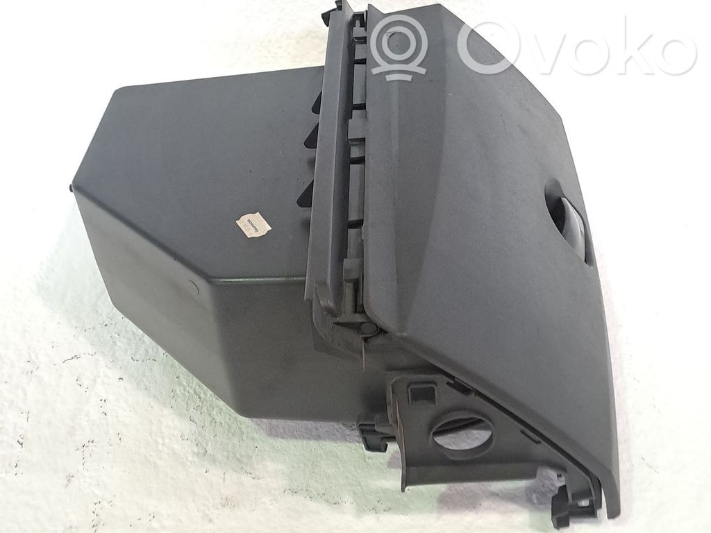 Guantera   8200179947