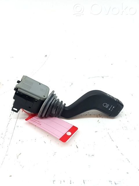 Suuntavilkun vipu   3740083E10000