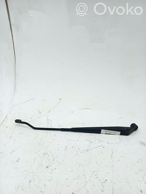 Wischerarm vorne   3831086G10000