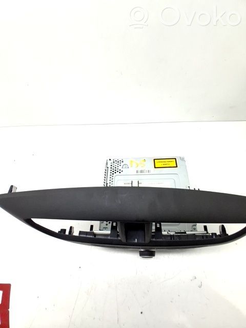 Panel / Radioodtwarzacz CD/DVD/GPS   39170TV0G01