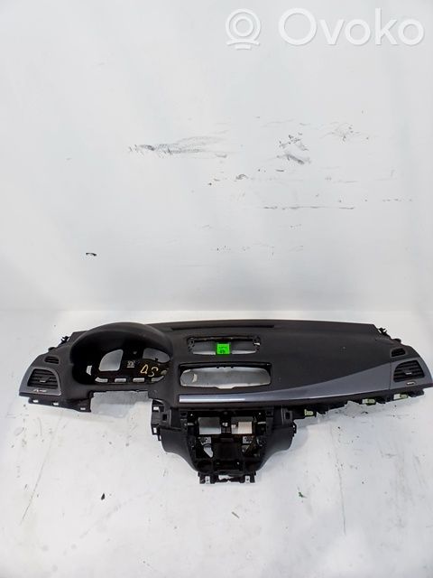 Renault Megane III Panelė 