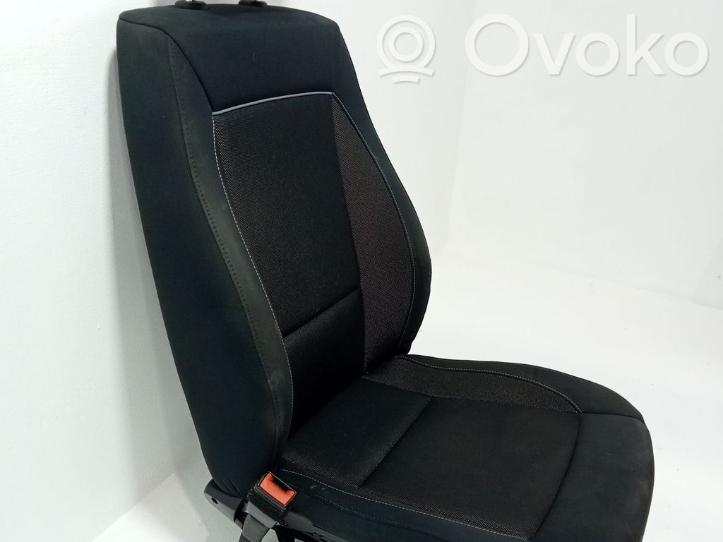 Asiento delantero del conductor   52107118423