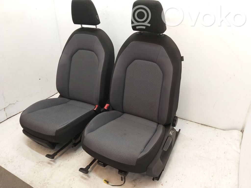 Seat Arona Set planșă bord cu airbag 
