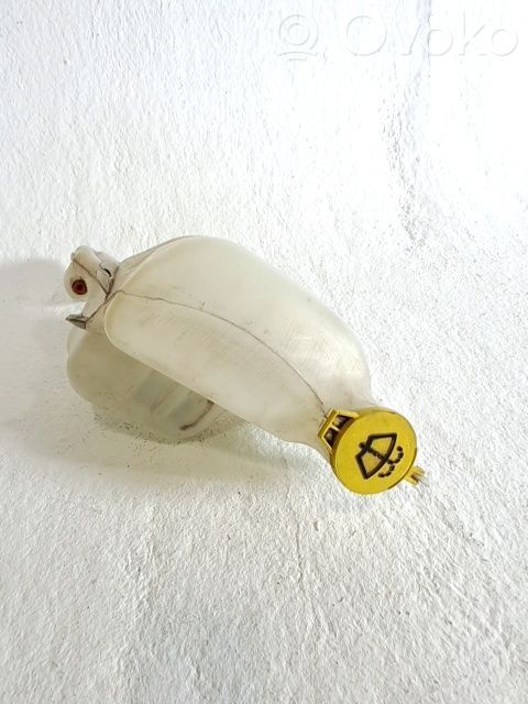 Tuulilasinpesimen nestesäiliö   5189350AA