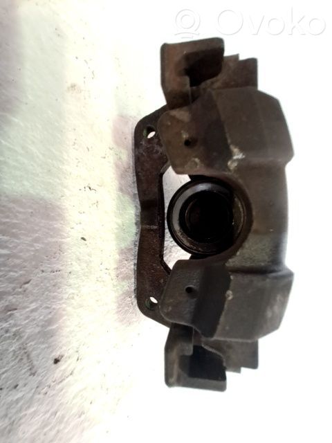 Etujarrusatula   477500D070