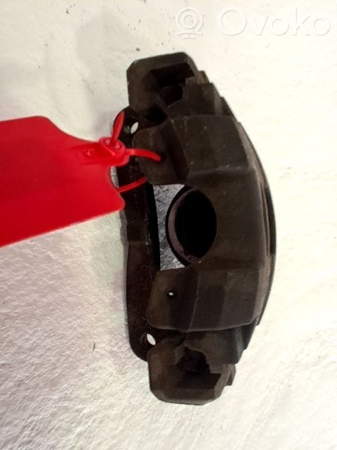 Bremssattel vorne   477300D070