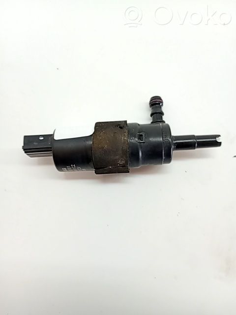 Pompa lavavetri parabrezza/vetro frontale   3B7955681