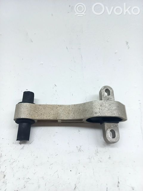 Engine mount bracket   1807KA