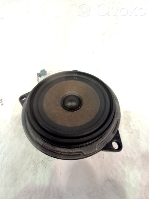BMW 1 E81 E87 Altavoz de la puerta delantera 