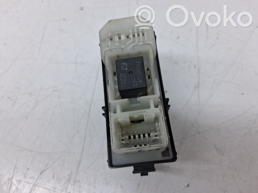 Comutator comandă geamuri electrice   8404048140