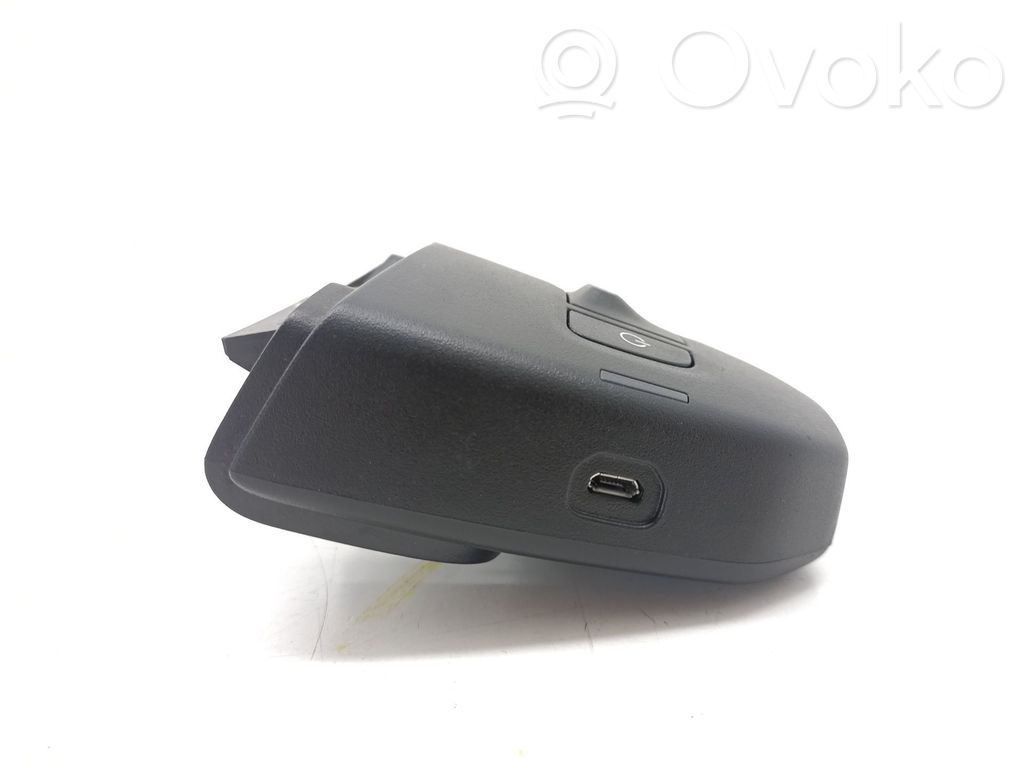 Reversing camera   98176128XT,9817612877